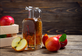 Apple Cider Vinegar Cures: 10 Amazing Health Benefits