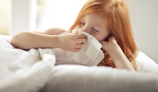 Kids Cold Roll-Ons vs Traditional Cold Medications: What Parents Should Know